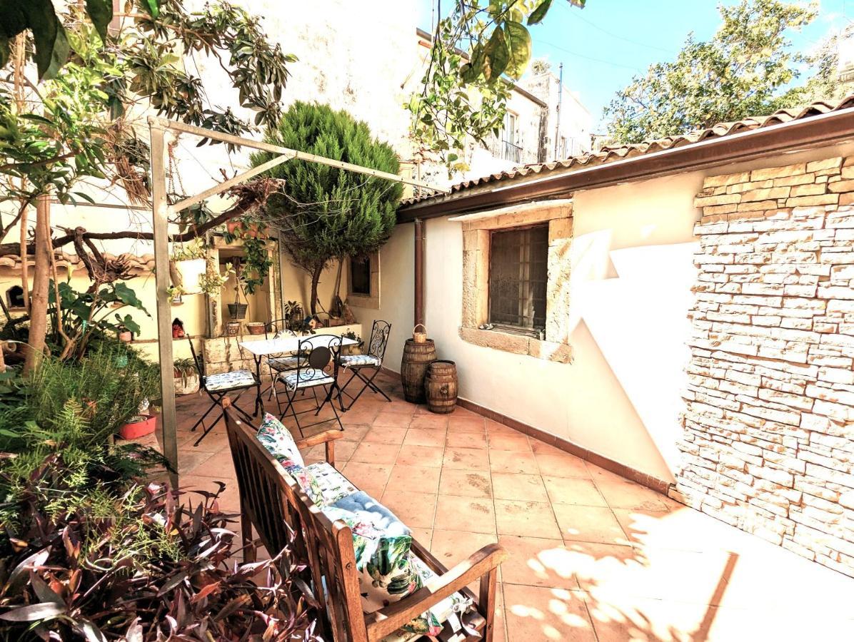 La Casa Delle Fate Διαμέρισμα Συρακούσες Εξωτερικό φωτογραφία